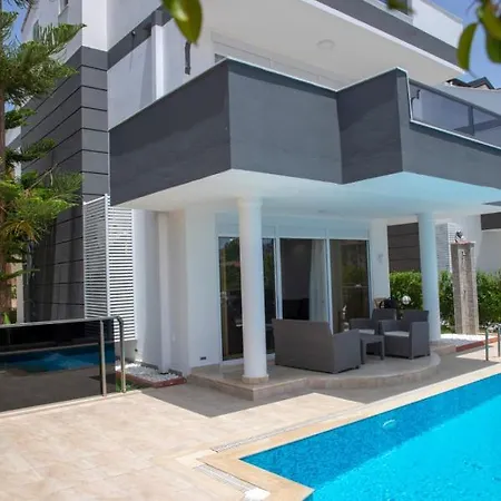 Sunrise Hill With Private Pool ヴィラ